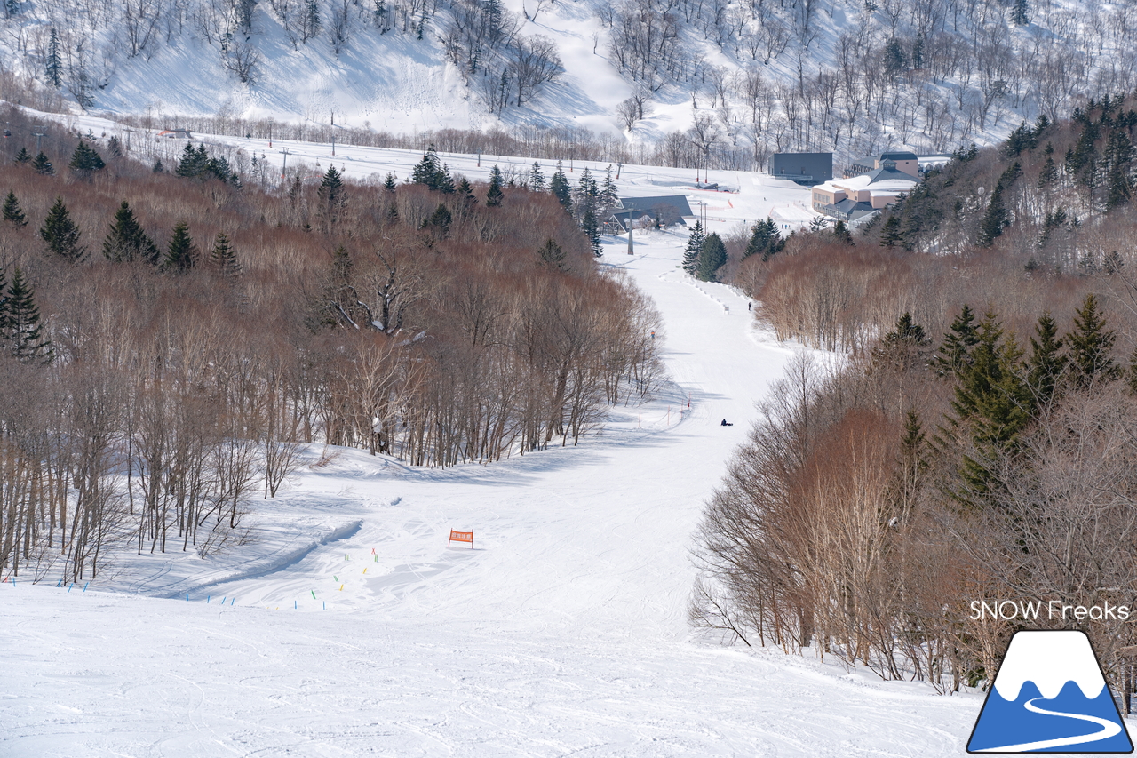 キロロリゾート｜まだまだ山頂は積雪４ｍ超！楽しい春スキー＆スノーボードシーズン到来です(^^)v